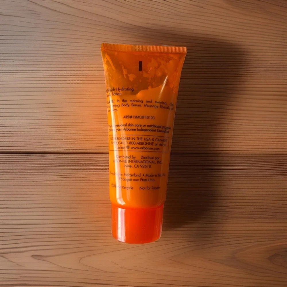 Arbonne NutriMin C RE9 Refresh Hydrating Body Lotion 3 Oz Sealed New